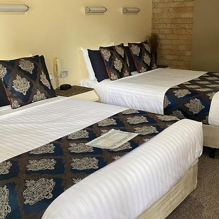 Marriott Park Motel Nowra Bagian luar foto