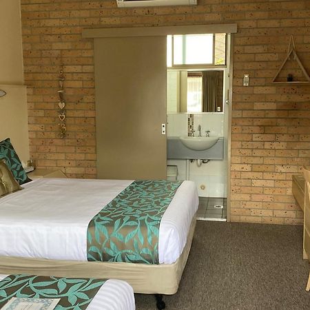 Marriott Park Motel Nowra Bagian luar foto