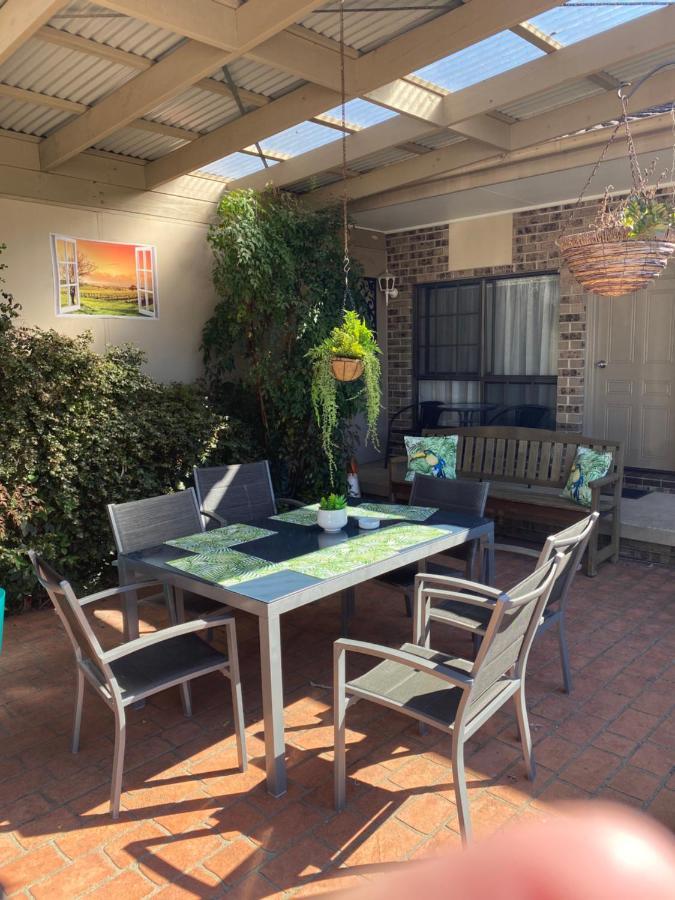 Marriott Park Motel Nowra Bagian luar foto