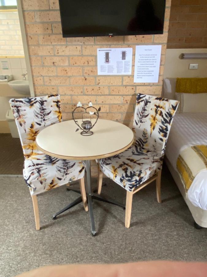 Marriott Park Motel Nowra Bagian luar foto