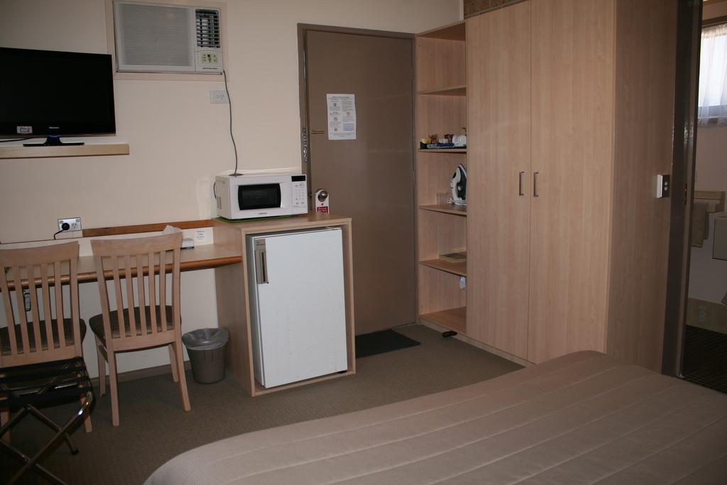 Marriott Park Motel Nowra Ruang foto