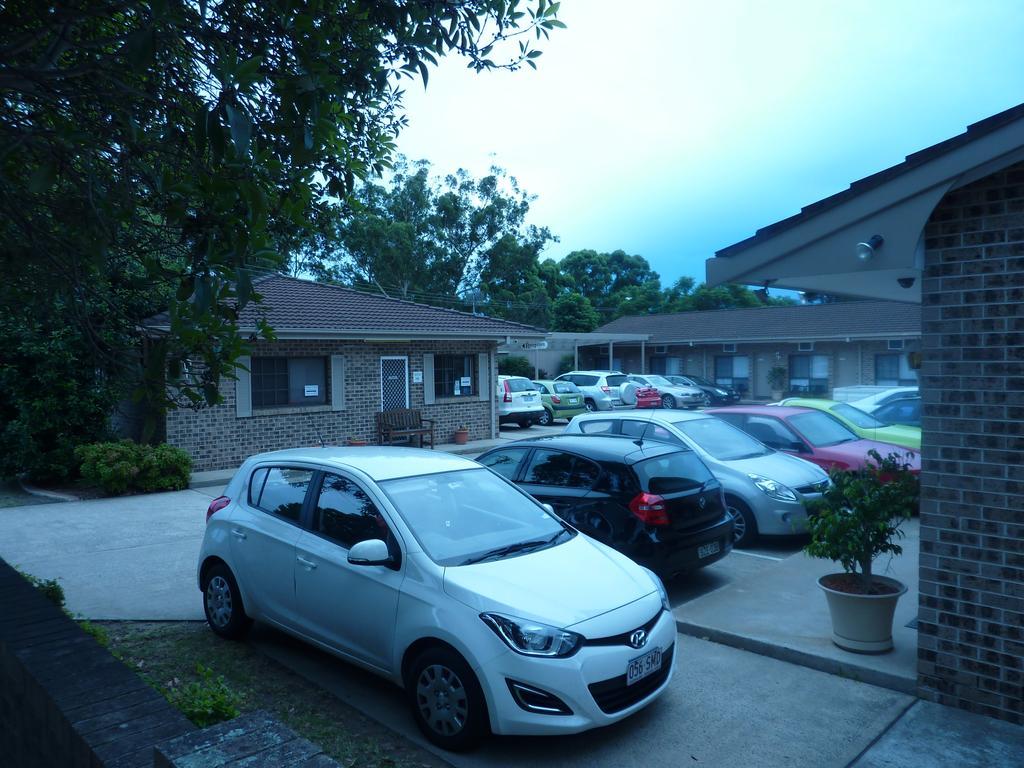 Marriott Park Motel Nowra Bagian luar foto